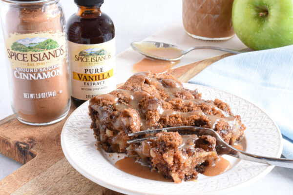 Cinnamon Apple Cake Recipe